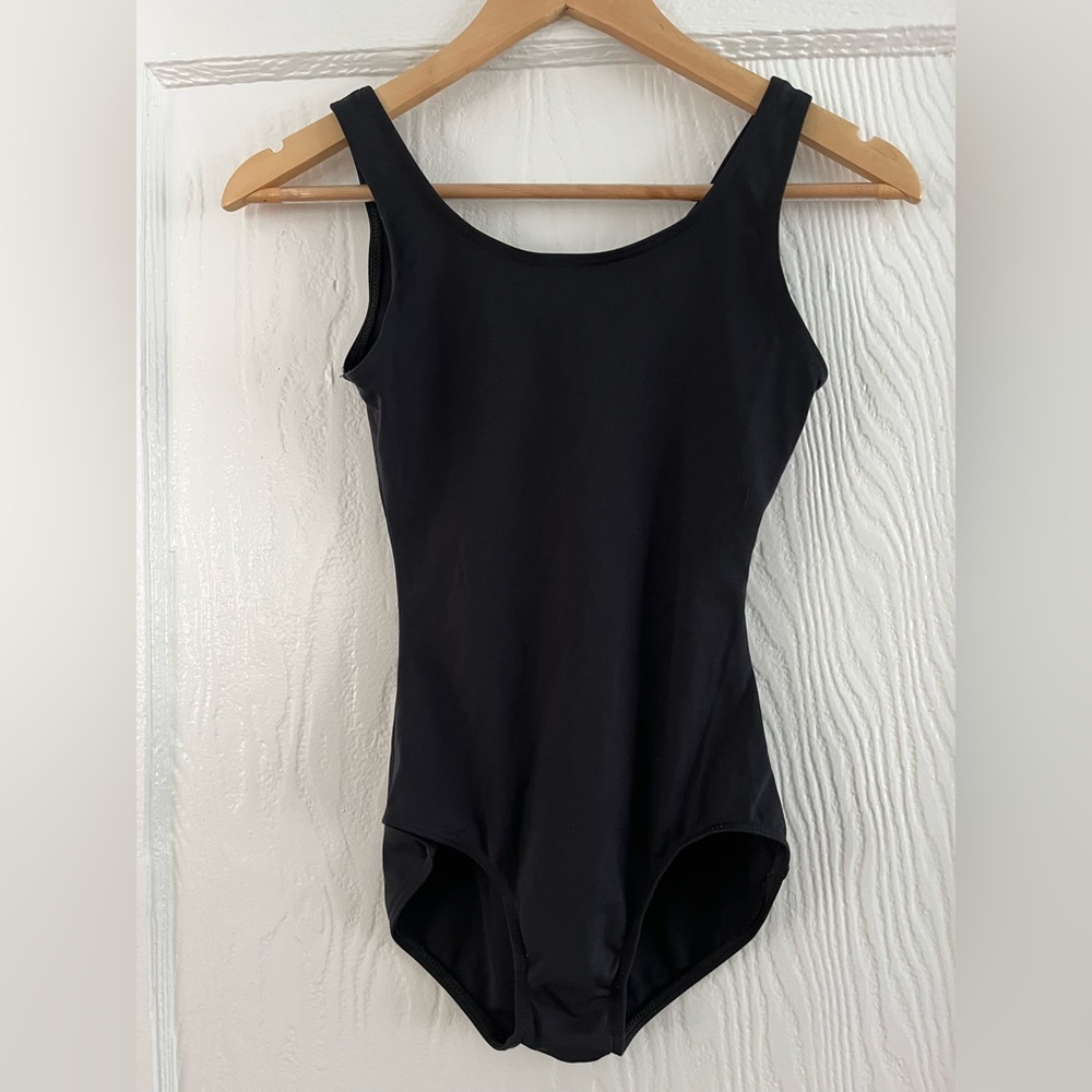 Capezio basic tank leotard, size small
